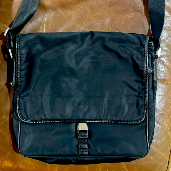 PRADA Tessuto Messenger Bag - Picture 11 of 16